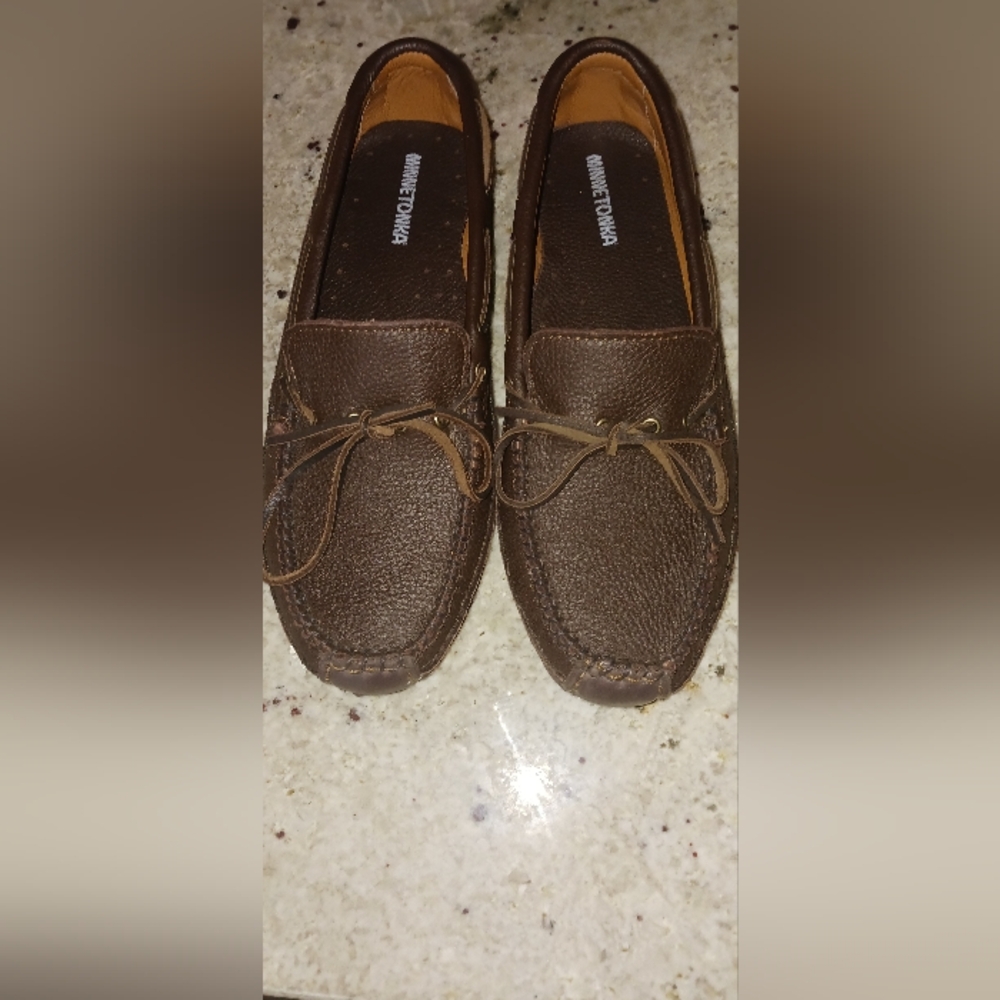 Men's MINNETONKA SHOES SIZEE 12